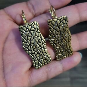 Vintage Elegant Gold Textured Earrings Looks Like Brass Pierced